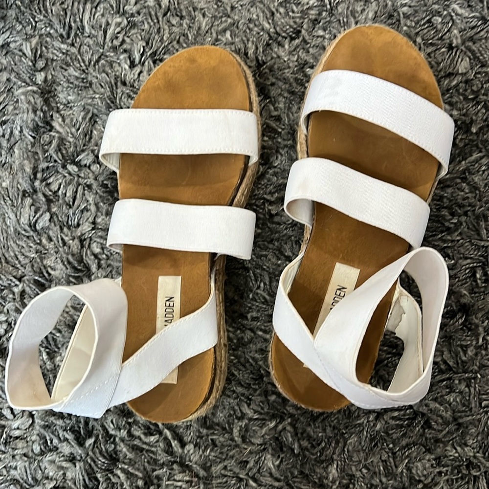 Steve madden platform sandals